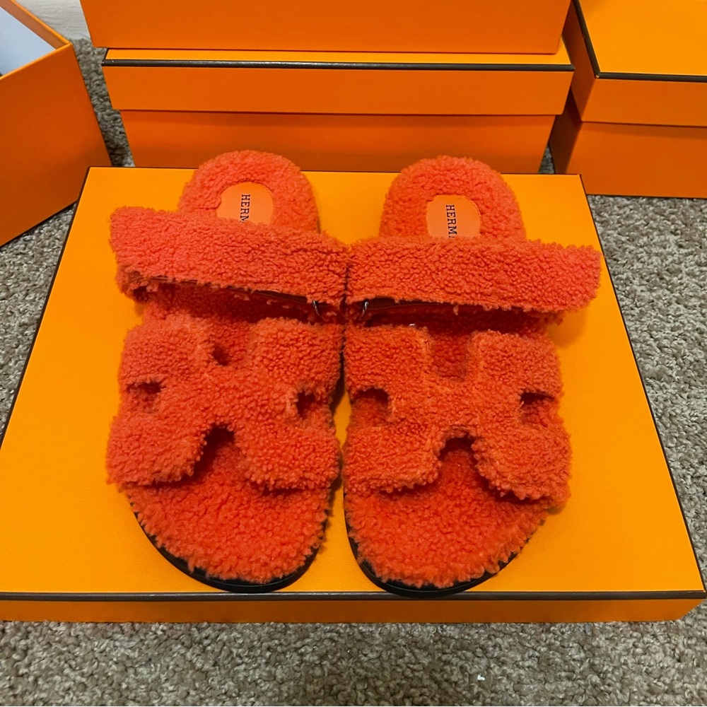 Hermes Teddy Chypre Sandals NEW